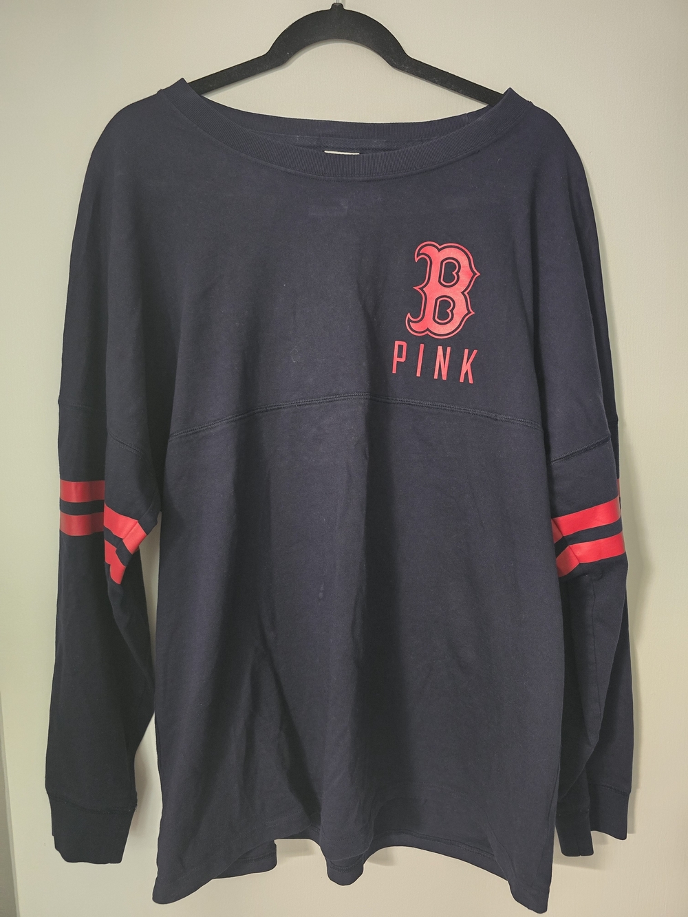 PINK Victoria's Secret Boston Red Sox Navy and White Crewneck Tee